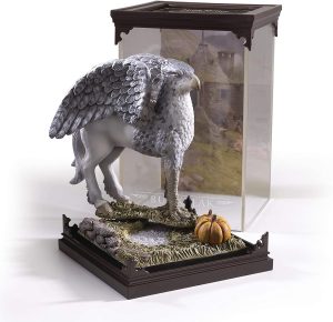 Figura de Buckbeak de The Noble Collection - Los mejores muÃ±ecos y figuras de criaturas mÃ¡gicas de Harry Potter