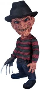 Figura de Freddy Krueger de Pesadilla en Elm Street de Mezco Toys - Los mejores muñecos y figuras de Freddy Krueger