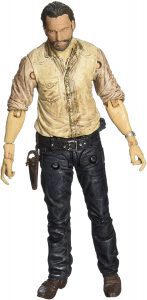 Figura de Rick Grimes de The Walking Dead de McFarlane Toys 2 - Los mejores mu帽ecos y figuras de The Walking Dead