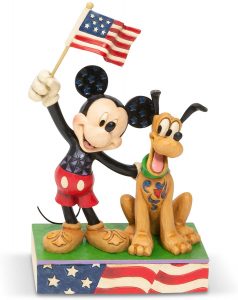 Figura de Mickey Mouse y Pluto USA de Disney Traditions - Las mejores figuras de Mickey Mouse