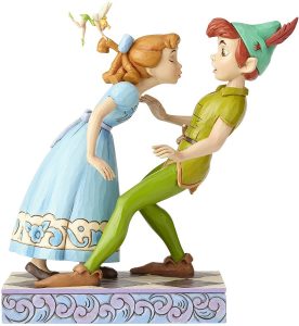 Figura de Peter Pan, Wendy y Campanilla de Disney Traditions - Las mejores figuras de Campanilla de Peter Pan