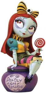 Figura de Sally con piruleta de Miss Mindy - Las mejores figuras de Sally de Pesadilla antes de Navidad