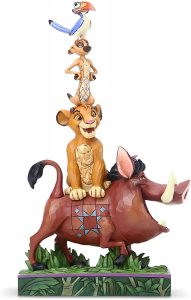 Figura de Simba Timón Pumba y Zazú de Disney Traditions - Las mejores figuras de Simba del Rey León