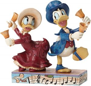 Figura del pato Donald y Daisy de Disney Traditions - Las mejores figuras del pato Donald